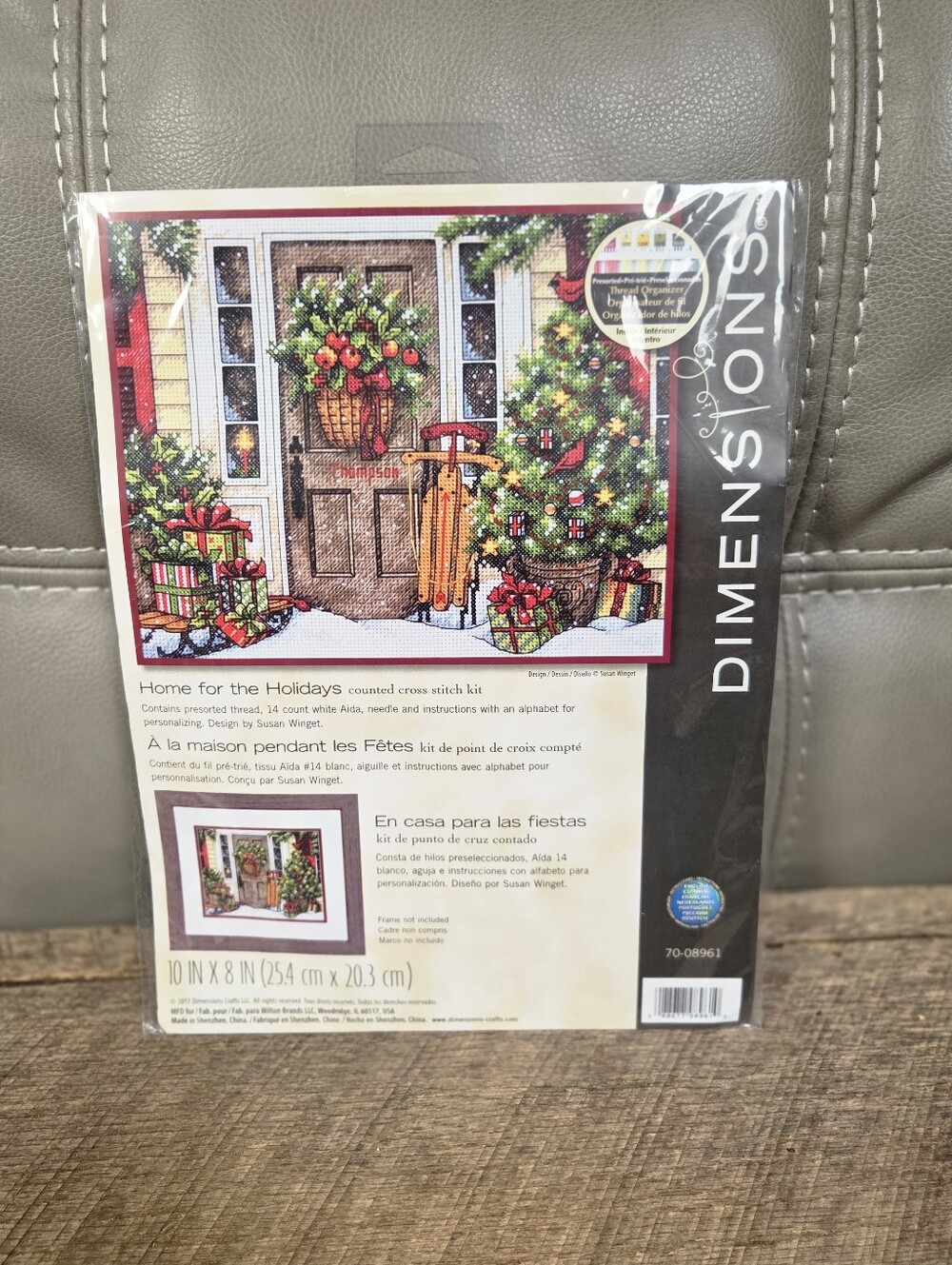 Dimensions "Home for the Holidays" Counted Cross Stitch Kit, Christmas Scene 1N